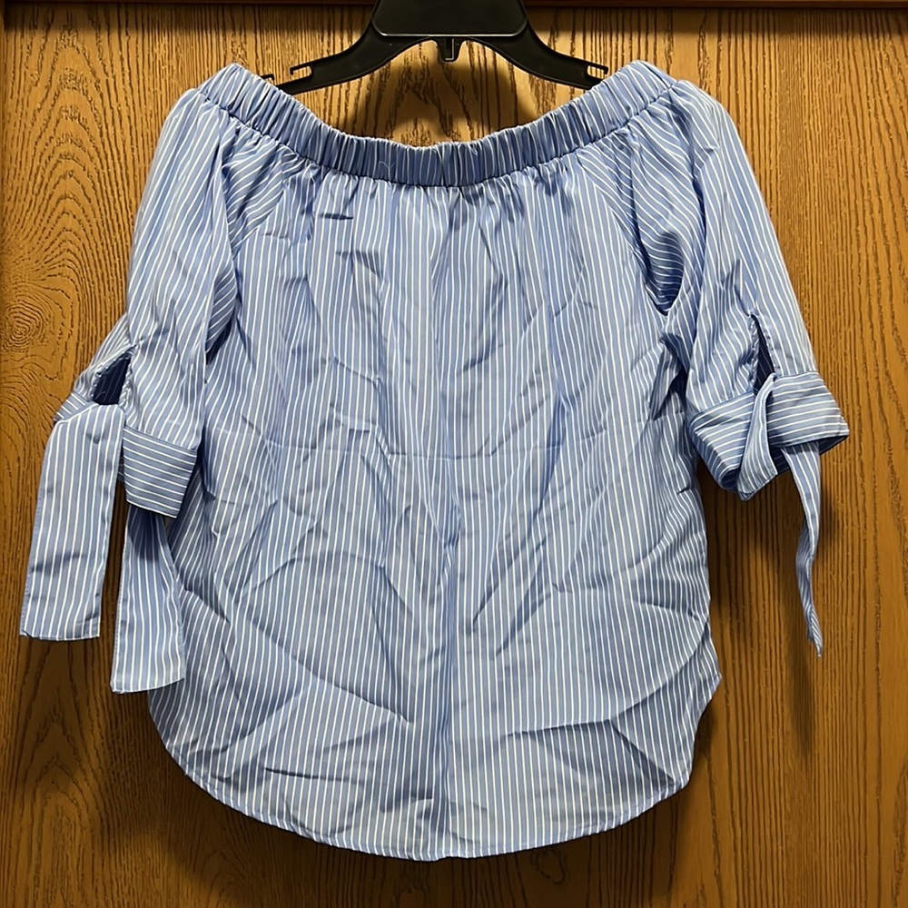Off Shoulder - Picture 2 of 4